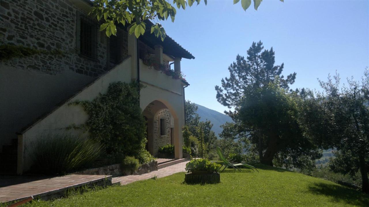 Casale Degli Ulivi Villa Gualdo Tadino Exterior foto